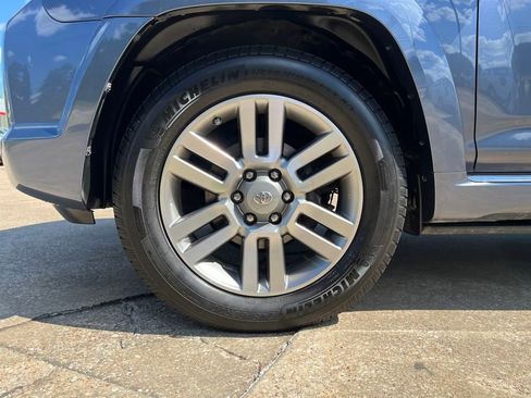 Used 2013 Toyota 4Runner Limited image 20