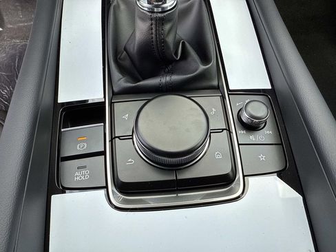 New 2026 MAZDA MAZDA3 2.5 S Premium image 37