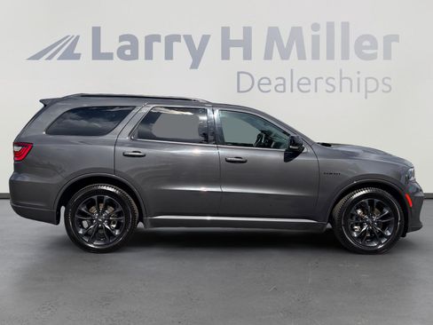 Used 2023 Dodge Durango R/T w/ Blacktop Package AWD/4WD image 6