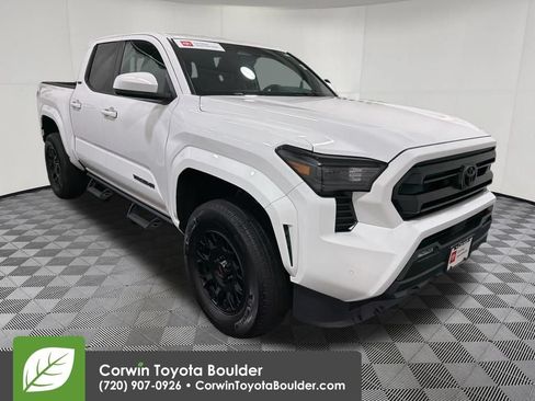 Used 2025 Toyota Tacoma SR5 AWD/4WD image 1