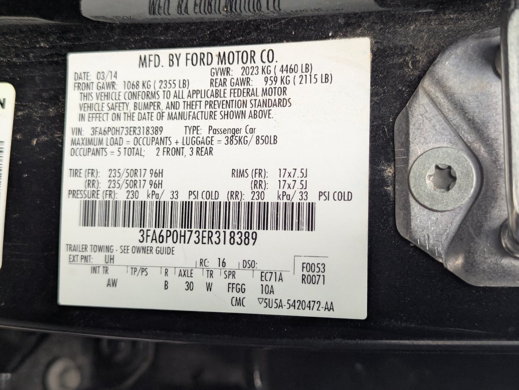 Used 2014 Ford Fusion SE FWD image 12