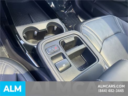 Used 2025 Ford Mustang Mach-E Premium RWD image 36