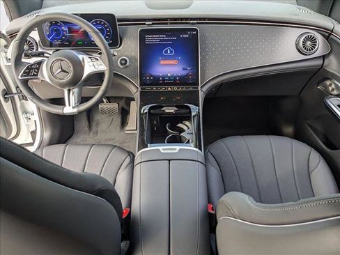New 2026 Mercedes-Benz EQE 320+ SUV image 13