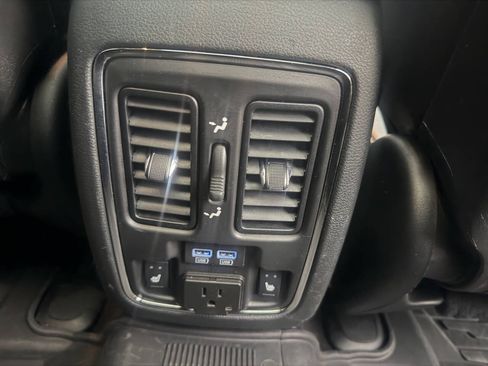 Used 2019 Jeep Grand Cherokee SRT AWD/4WD image 26