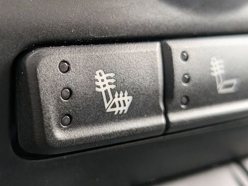 Used 2019 GMC Sierra 1500 AT4 w/ AT4 Premium Package image 23