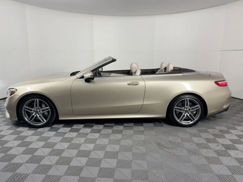 Used 2019 Mercedes-Benz E 450 Cabriolet image 2
