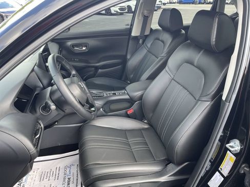 Used 2025 Honda HR-V EX-L image 15