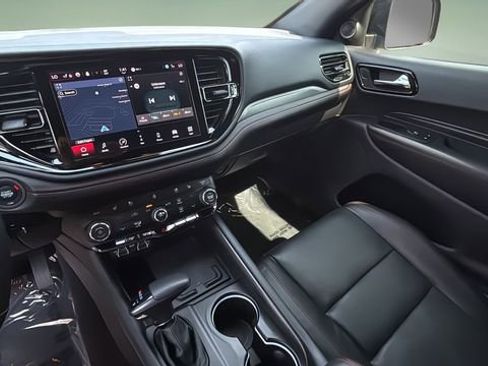Used 2024 Dodge Durango R/T image 25