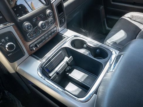 Used 2018 RAM 2500 Laramie w/ Convenience Group image 34