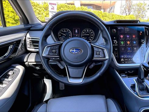 Used 2022 Subaru Outback Limited image 5