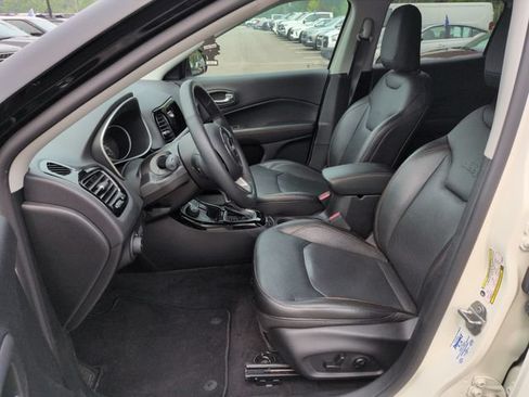 Used 2018 Jeep Compass Limited AWD/4WD image 27