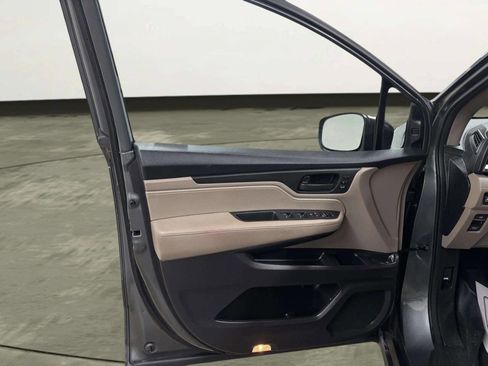 Used 2019 Honda Odyssey EX-L image 13