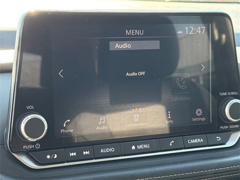 Certified 2024 Nissan Rogue SV image 25