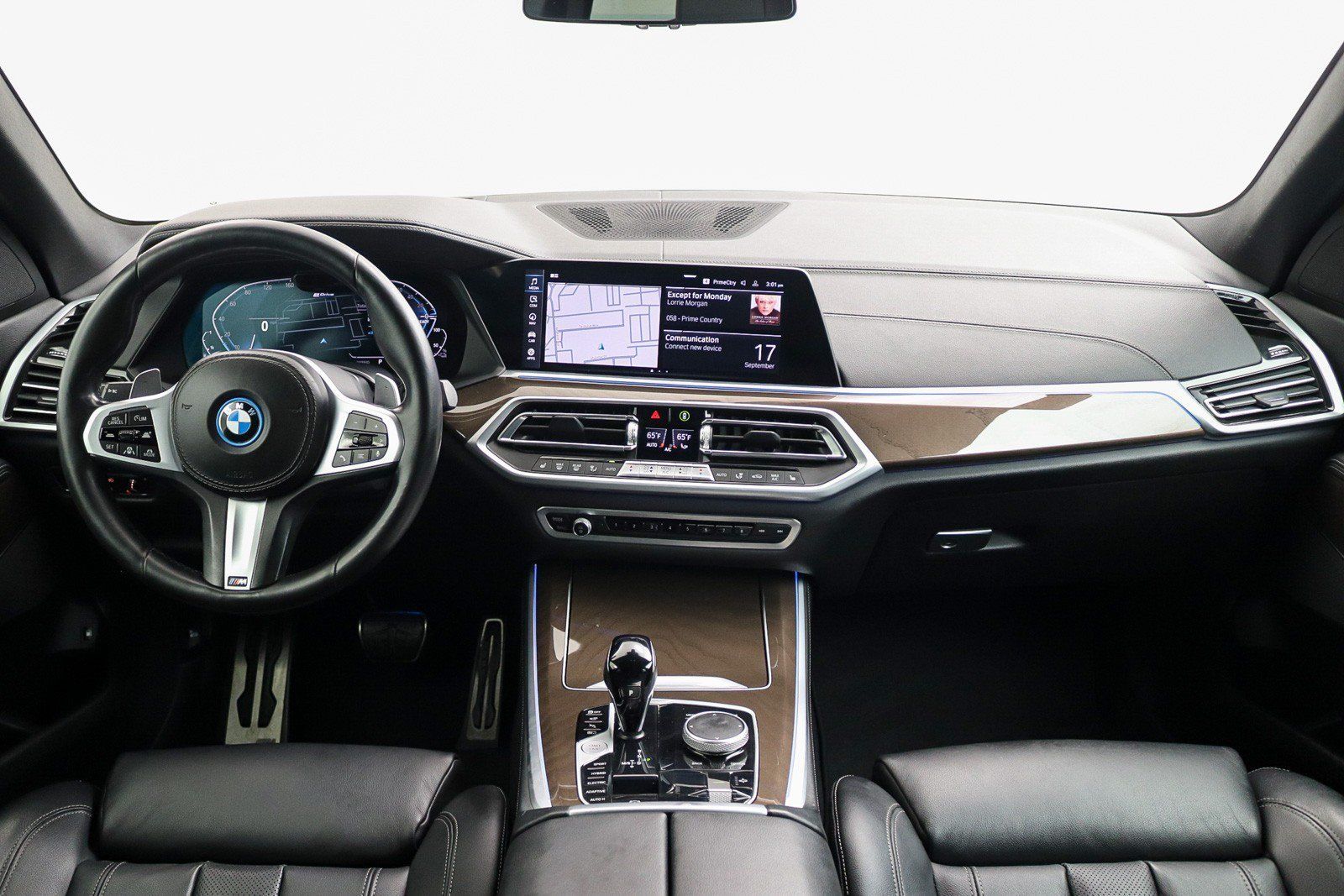 Used 2022 BMW X5 xDrive45e w/ M Sport Package AWD/4WD image 16