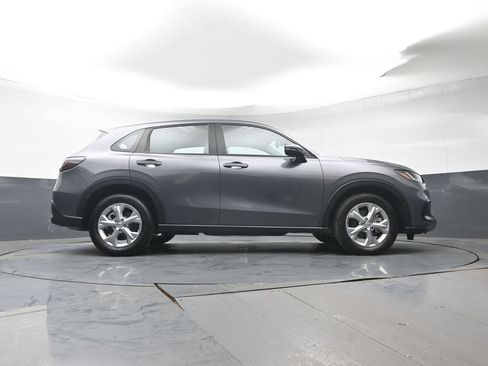 Certified 2024 Honda HR-V LX image 31