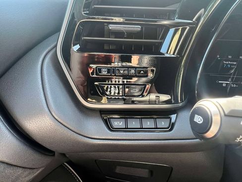 New 2026 Lexus TX 500h AWD image 21