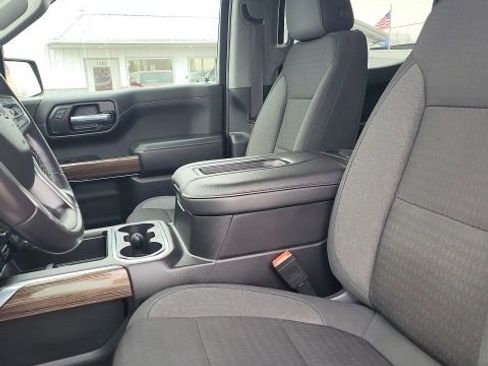 Used 2020 Chevrolet Silverado 1500 LT Trail Boss image 8