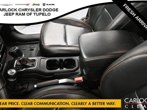 Used 2021 Jeep Gladiator Mojave AWD/4WD image 20
