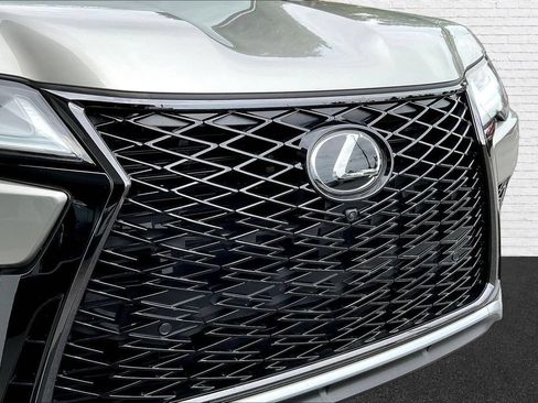 Used 2024 Lexus LX 600 F Sport AWD/4WD image 33