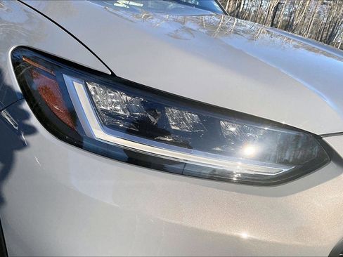 Used 2023 Honda HR-V Sport image 31