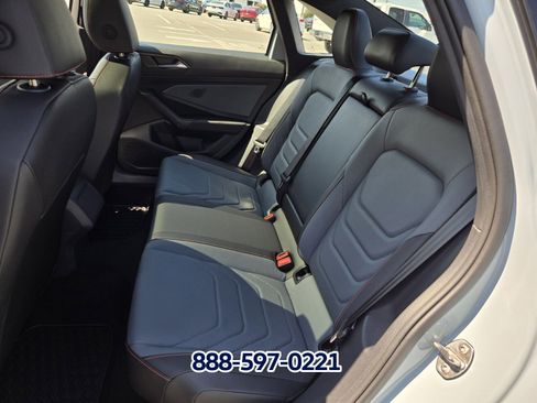 Used 2025 Volkswagen Jetta GLI Autobahn image 8