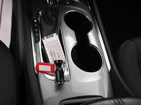 Used 2024 Chevrolet Malibu LT FWD image 12