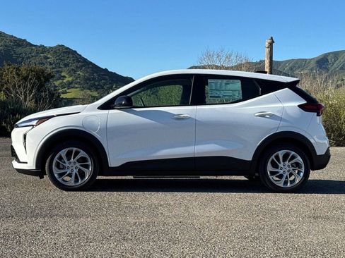 New 2027 Chevrolet Bolt LT w/ Comfort Package image 7