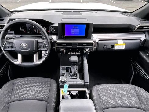 Certified 2025 Toyota 4Runner SR5 image 14