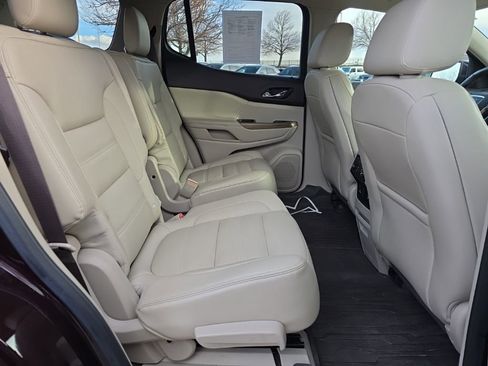 Used 2018 GMC Acadia Denali w/ Technology Package image 21