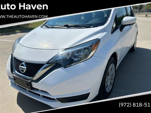 Used 2018 Nissan Versa Note SV FWD image 1