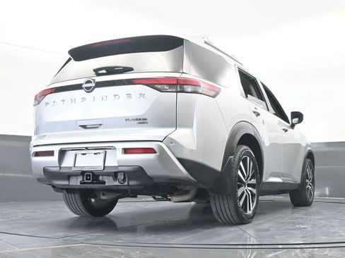 Used 2023 Nissan Pathfinder Platinum image 79