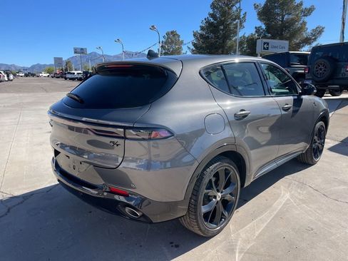 Certified 2024 Dodge Hornet R/T Plus AWD/4WD image 5