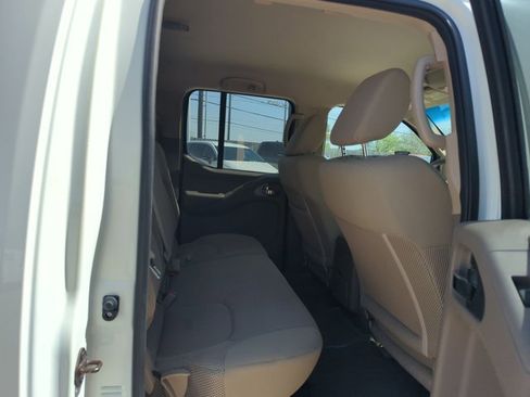 Used 2015 Nissan Frontier SV w/ SV Value Truck Package image 16