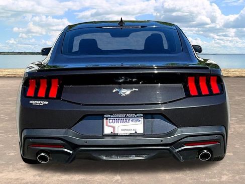 Used 2024 Ford Mustang Premium RWD image 7