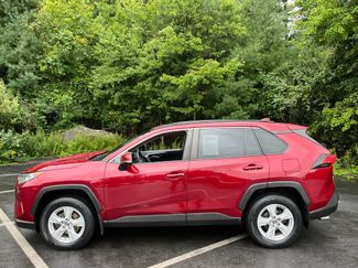 Used 2019 Toyota RAV4 XLE w/ Convenience Package AWD/4WD video 2