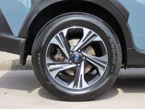 Used 2024 Subaru Crosstrek 2.0i Premium AWD/4WD image 15