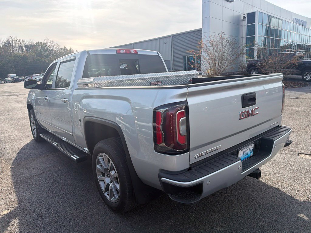 Used 2018 GMC Sierra 1500 Denali AWD/4WD image 4