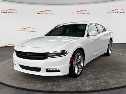 Used 2016 Dodge Charger R/T w/ Navigation & Travel Group