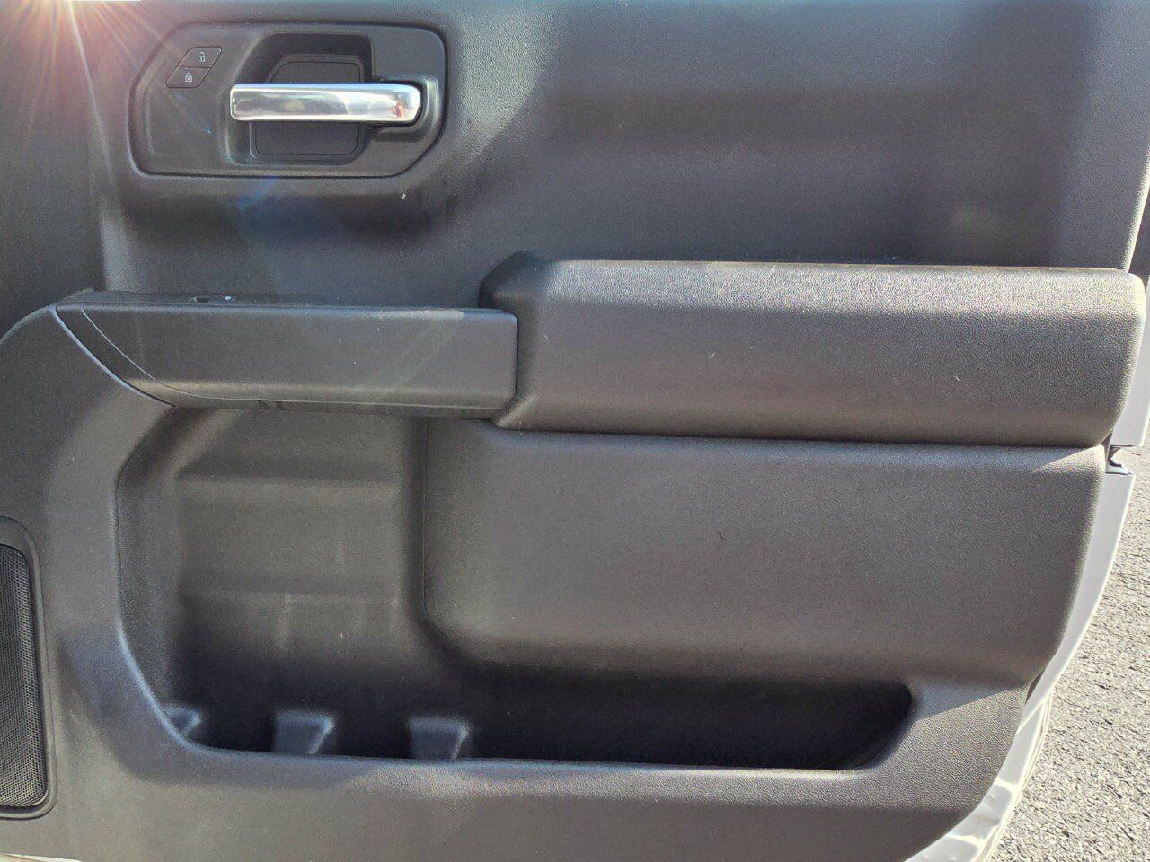 Used 2025 Chevrolet Silverado 1500 W/T RWD image 25