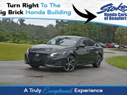 Used 2023 Nissan Altima 2.5 SR