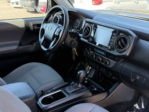 Used 2021 Toyota Tacoma SR image 9