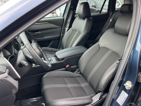 Used 2025 MAZDA CX-50 AWD 2.5 S w/ Premium Package image 38