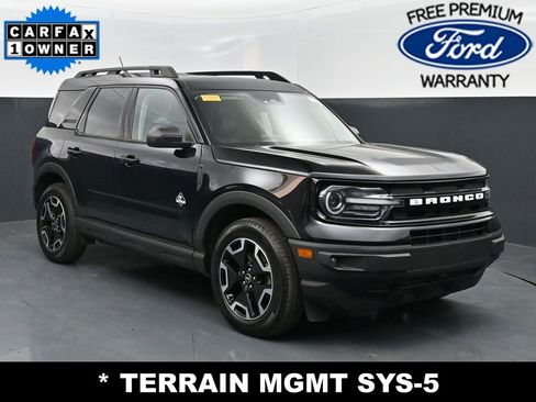 Used 2022 Ford Bronco Sport Outer Banks w/ Tech Package AWD/4WD image 4