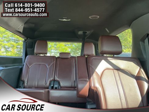 Used 2022 Ford Expedition Max Limited image 25