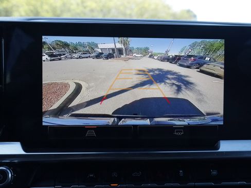 Used 2025 GMC Sierra 1500 SLT image 19