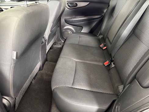 Used 2021 Nissan Rogue Sport S FWD image 17