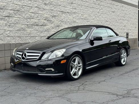 Used 2011 Mercedes-Benz E 550 Cabriolet image 11