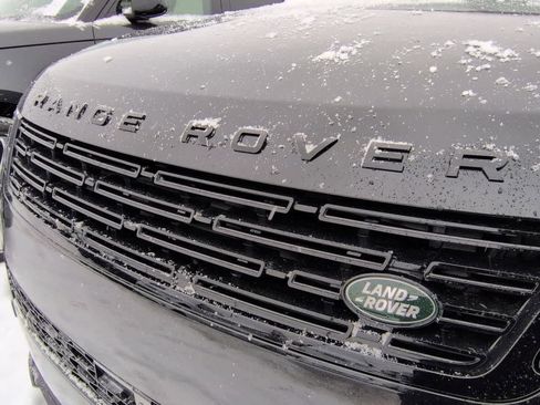 New 2026 Land Rover Range Rover Sport Dynamic SE image 12