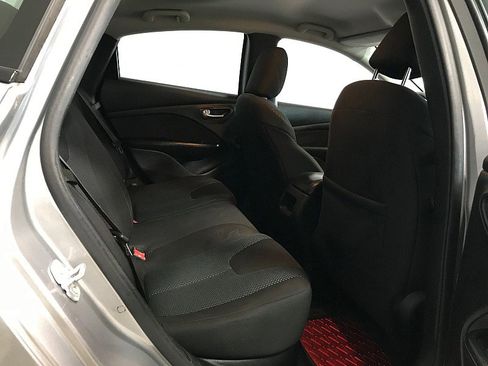 Used 2015 Dodge Dart SE w/ Convenience Group image 19