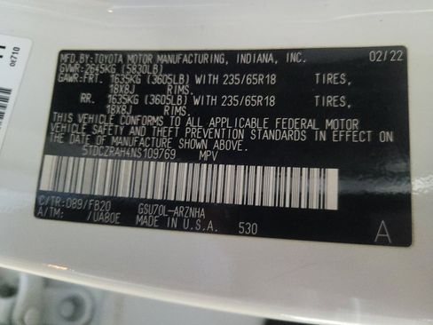 Used 2022 Toyota Highlander L image 33